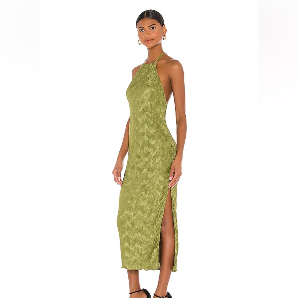 x REVOLVE Frederick Dress in Olive Green
House of Harlow 1960